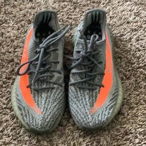 Yeezy 350 shoes for sale